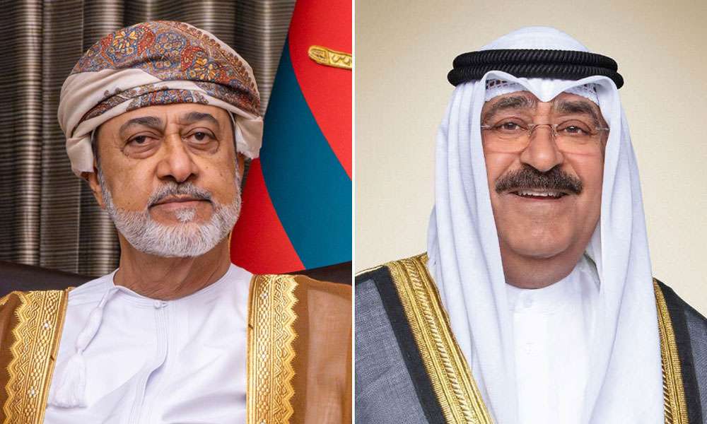 سمو أمير البلاد يتلقى برقية تهنئة من سلطان عمان بمناسبة الذكرى الأولى لتولي سموه مقاليد الحكم