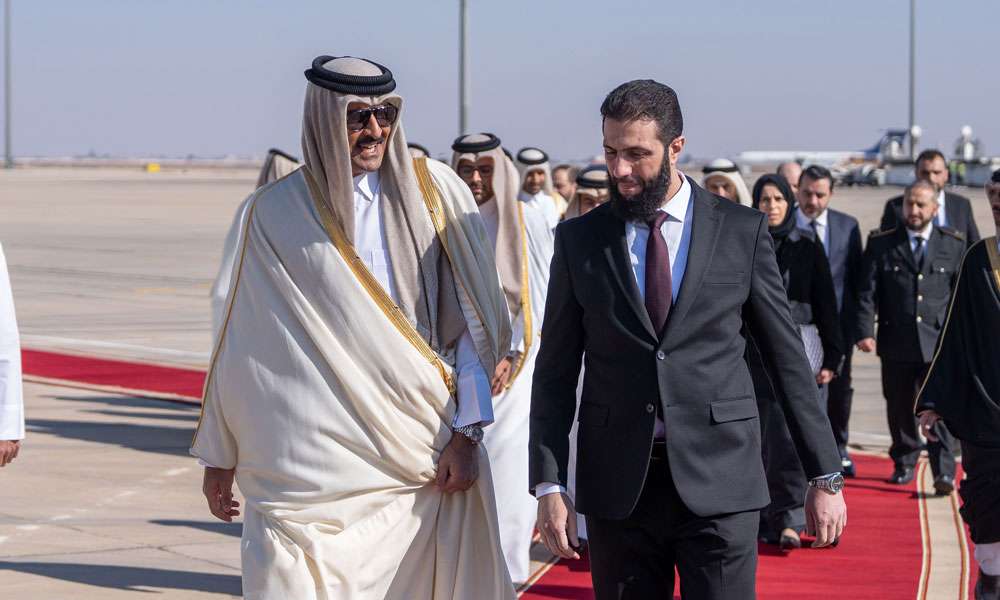 أمير قطر والرئيس السوري يؤكدان ضرورة تكثيف الجهود الإقليمية والدولية لتهيئة الظروف الملائمة للتهدئة