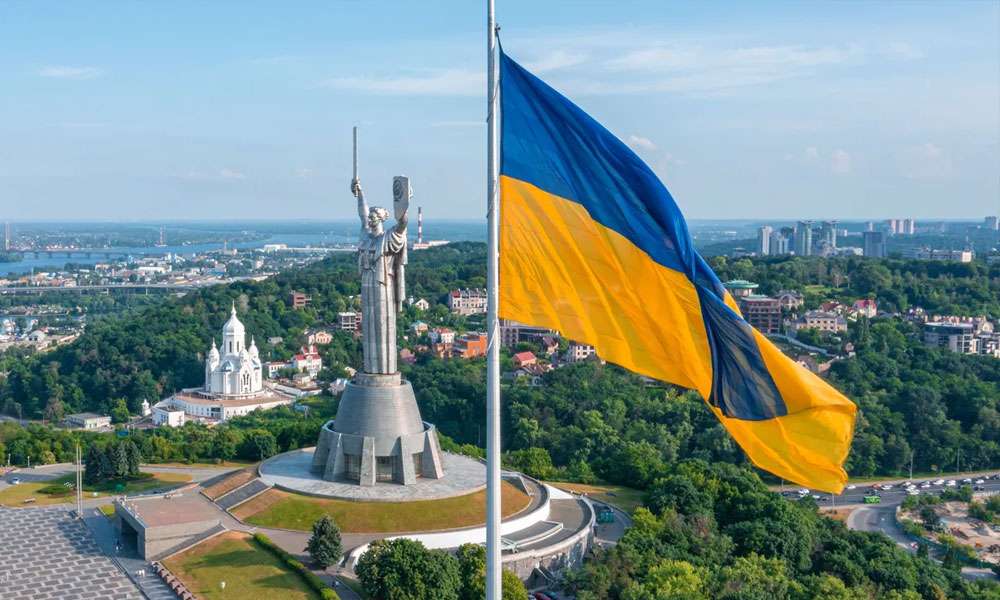 ستة قتلى على الأقل بإطلاق نار في العاصمة الأوكرانية ومقتل المهاجم