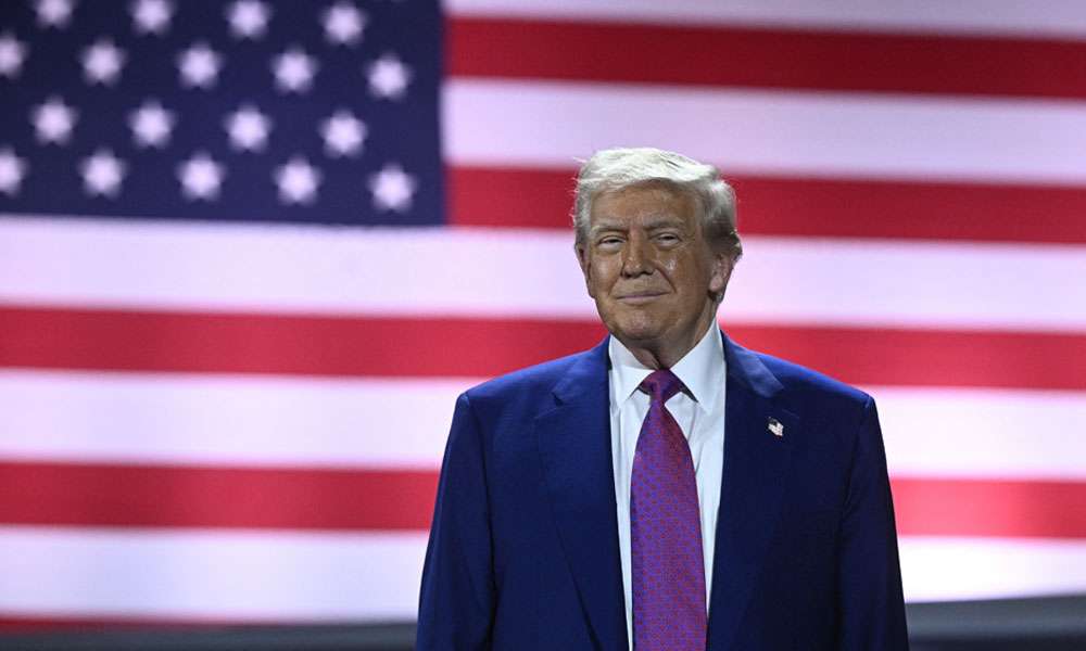 ترامب يدعو إلى “معاهدة جديدة محسّنة ومحدّثة” مع روسيا بعد انتهاء مفاعيل “نيو ستارت”