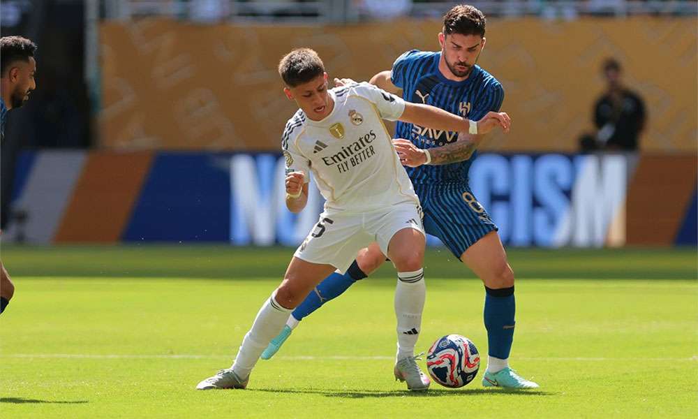 الهلال يفرض التعادل 1-1 على ريال مدريد في كأس العالم للأندية الموسعة لكرة القدم