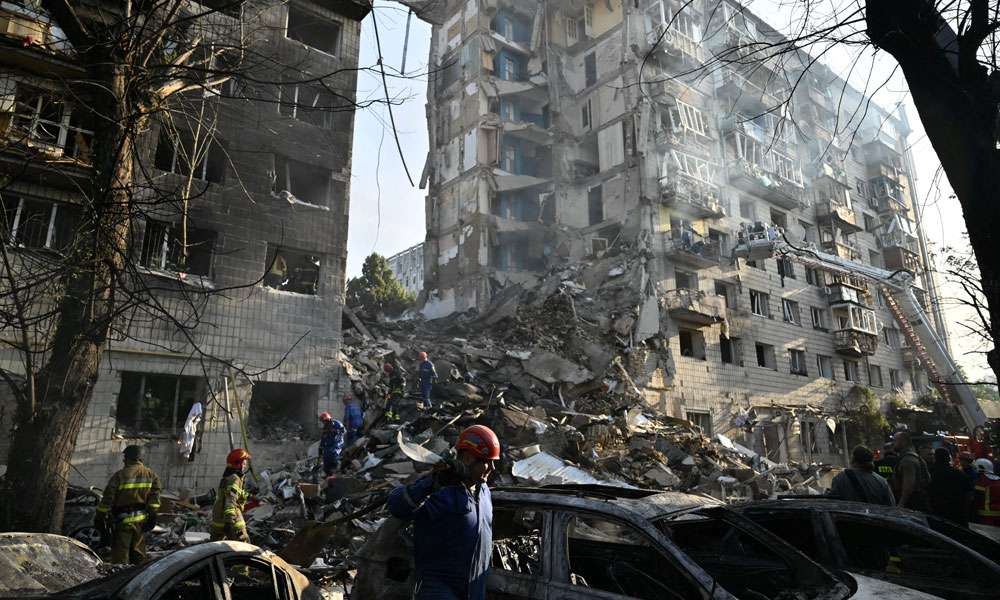 بدء اليوم الثاني من المحادثات بين روسيا وأوكرانيا في الإمارات