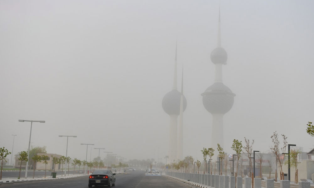 الأرصاد الجوية: البلاد تشهد رياحا نشطة مثيرة للغبار تستمر إلى الأحد
