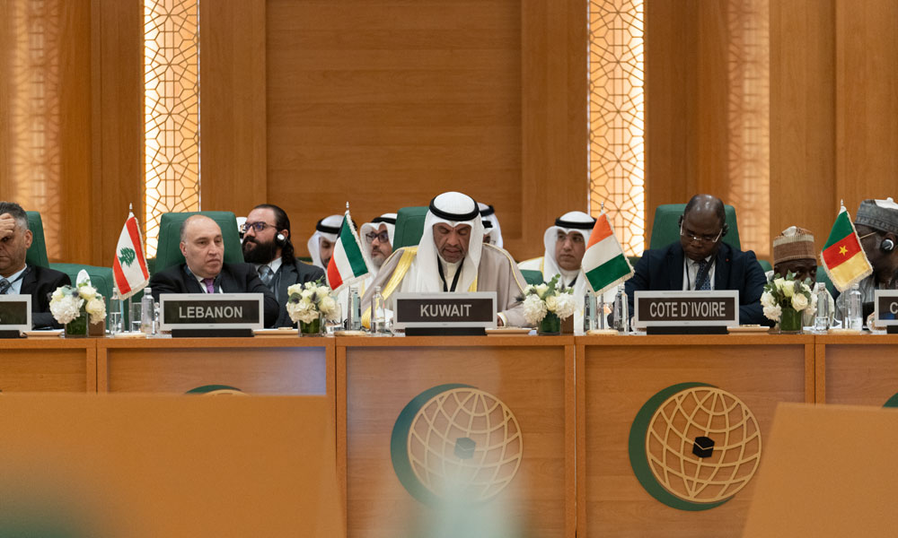 وزير الخارجية يترأس وفد دولة الكويت في الاجتماع الاستثنائي لوزراء خارجية “التعاون الإسلامي”