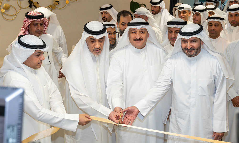 النائب الأول لرئيس مجلس الوزراء ووزير الداخلية ووزير الصحة يفتتحان الجناح العاشر في مركز علاج الإدمان