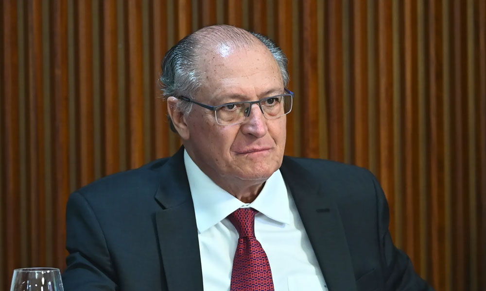 البرازيل ترحب بخفض ترامب رسوما جمركية وتطالب بالمزيد