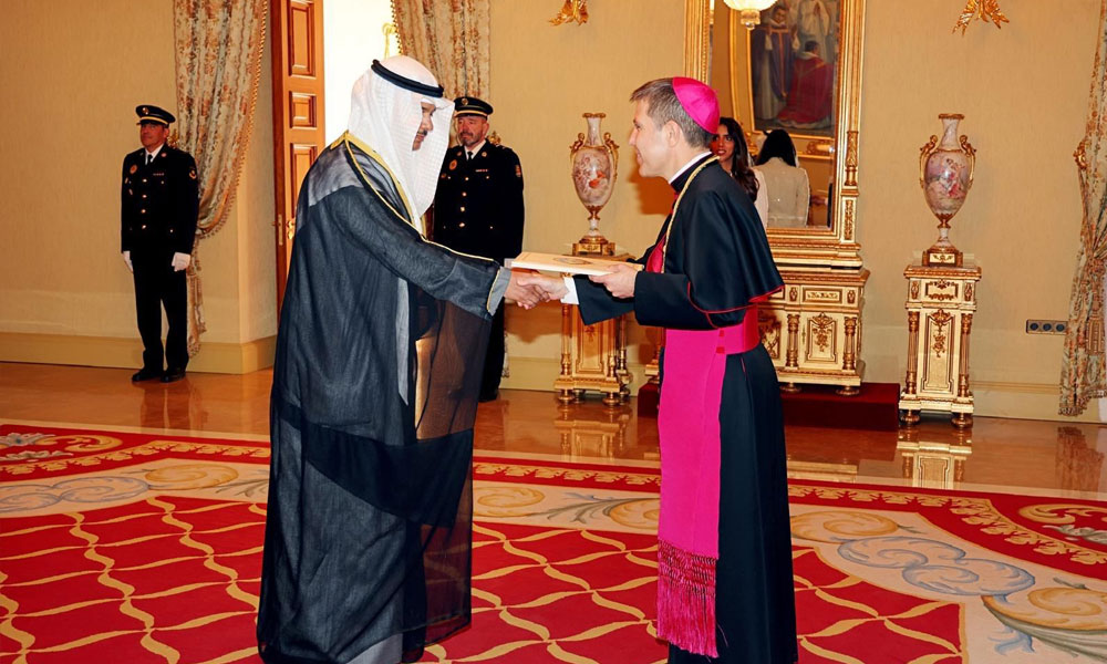 سفير الكويت غير المقيم يقدم أوراق اعتماده إلى حاكم إمارة أندورا