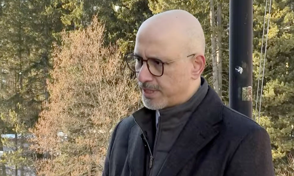 وزير التجارة والصناعة: إصلاحات تشريعية وتنظيمية تعزز جاذبية سوق المال الكويتي للمستثمرين. العجيل من دافوس: إصلاحات سوق المال في الكويت لم تعد تركز على الأداء فقط، بل على الجاهزية المؤسسية والاستدامة الاستثمارية 