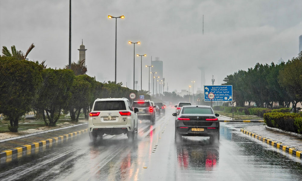 الأرصاد الجوية: طقس غير مستقر مع أمطار متفرقة تكون رعدية أحيانًا