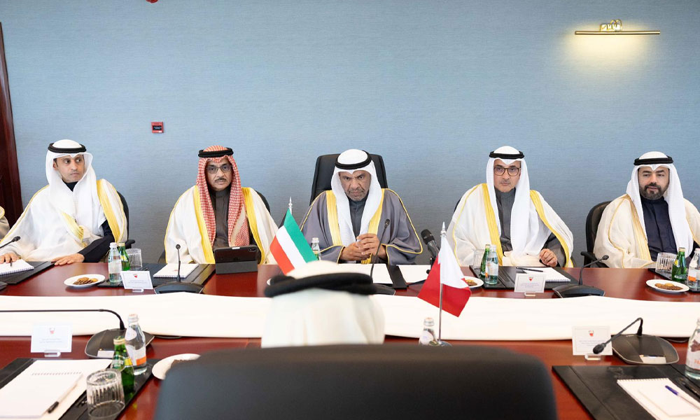 وزير الخارجية يؤكد أن أمن الكويت والبحرين مترابط ومتبادل