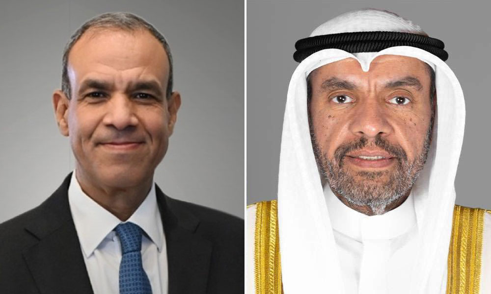 وزير الخارجية الكويتي يجري اتصالا مع نظيره المصري تناول العلاقات الثنائية والمستجدات الإقليمية والدولية