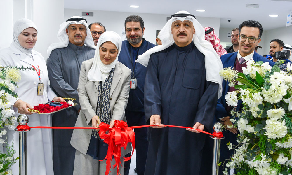 وزير الصحة يفتتح جناحا إضافيا للجراحة في المستشفى الأميري