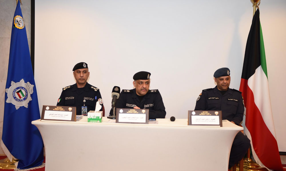 وكيل وزارة الداخلية يجتمع برؤساء القطاعات المشاركة بتمرين “أمن الخليج العربي 4” في قطر