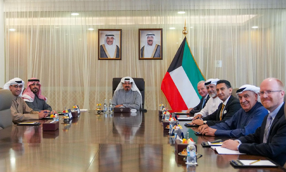 سمو رئيس مجلس الوزراء يستقبل النائب الأول لرئيس شركة بوينغ ورئيس شركة بوينغ لمنطقة الشرق الأوسط