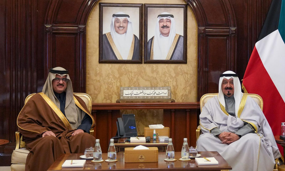 سمو رئيس مجلس الوزراء يستقبل سفير خادم الحرمين الشريفين لدى دولة الكويت