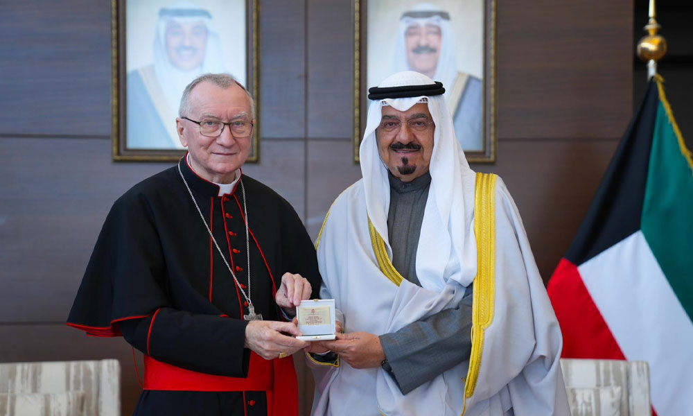 الكويت والفاتيكان ترحبان بزيارة أمين سر البابا ليو الـ14 الى البلاد