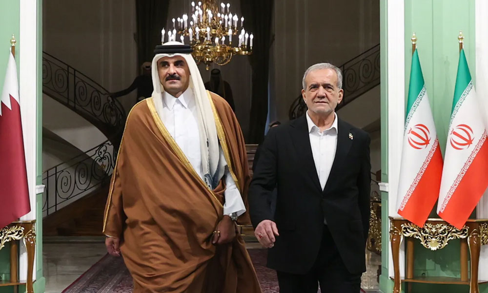 أمير قطر والرئيس الإيراني يبحثان خلال اتصال هاتفي “خفض التصعيد” في المنطقة