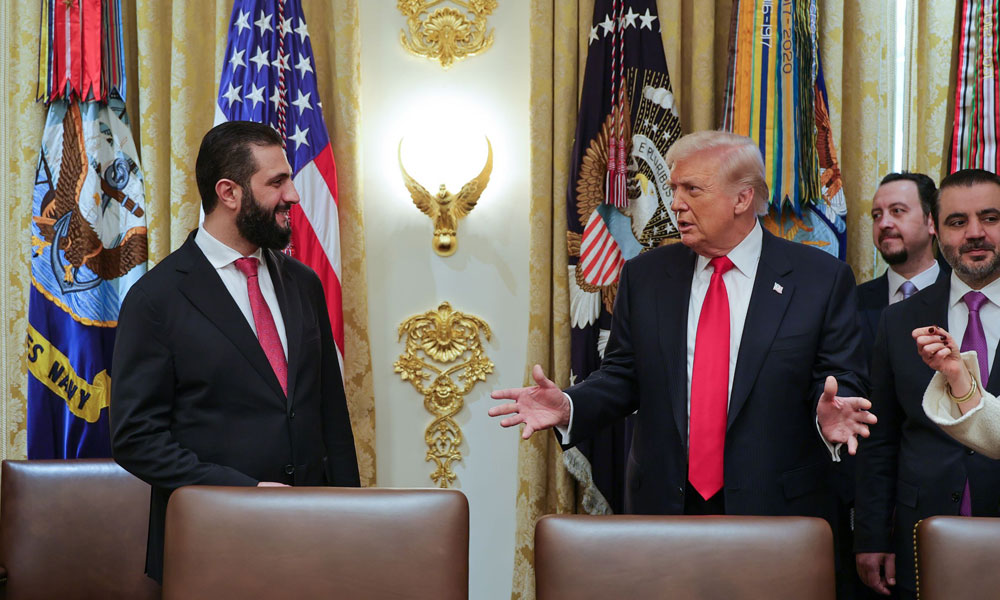 ترامب يعلن دعمه لهجوم القوات الحكومية السورية على قسد