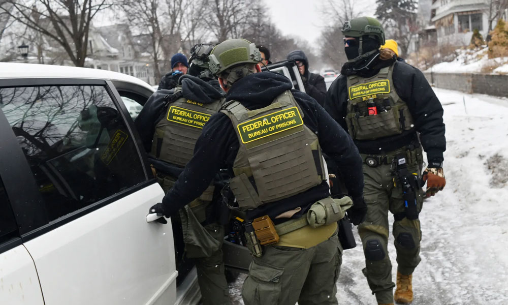 قاضية فدرالية أميركية تحد من صلاحيات شرطة الهجرة في مينيسوتا