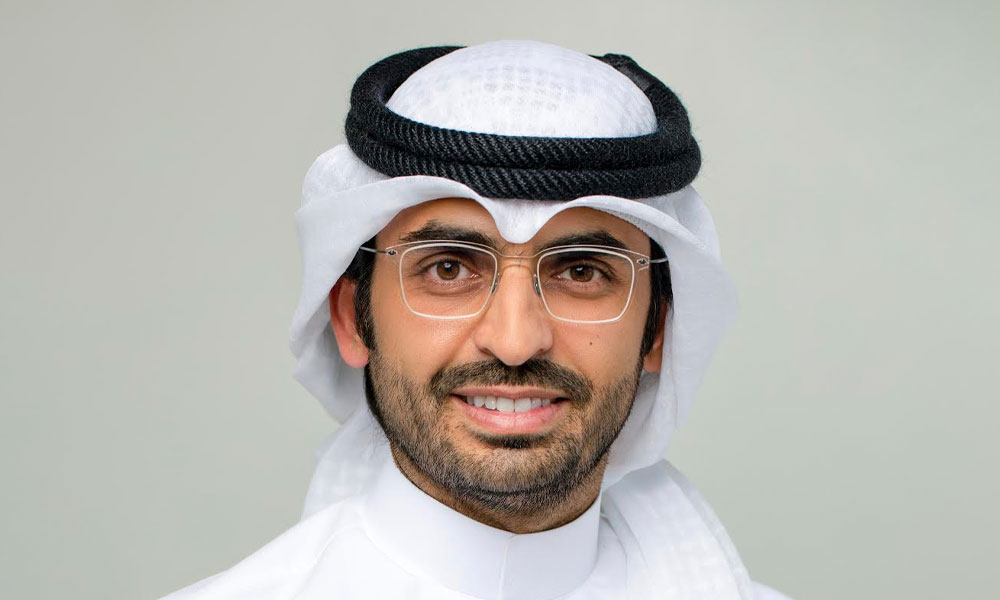 عبدالله بوفتين… من الإعلام المستقل إلى وزارة الإعلام