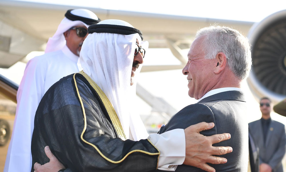 سمو أمير البلاد يتلقى اتصالا هاتفيا من ملك المملكة الأردنية الهاشمية