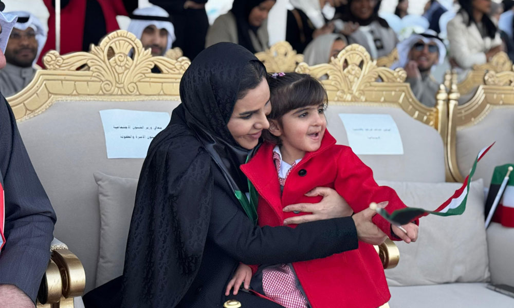 وزيرة الشؤون: احتفالية رفع العلم تجسد التلاحم الوطني بين أبناء الشعب