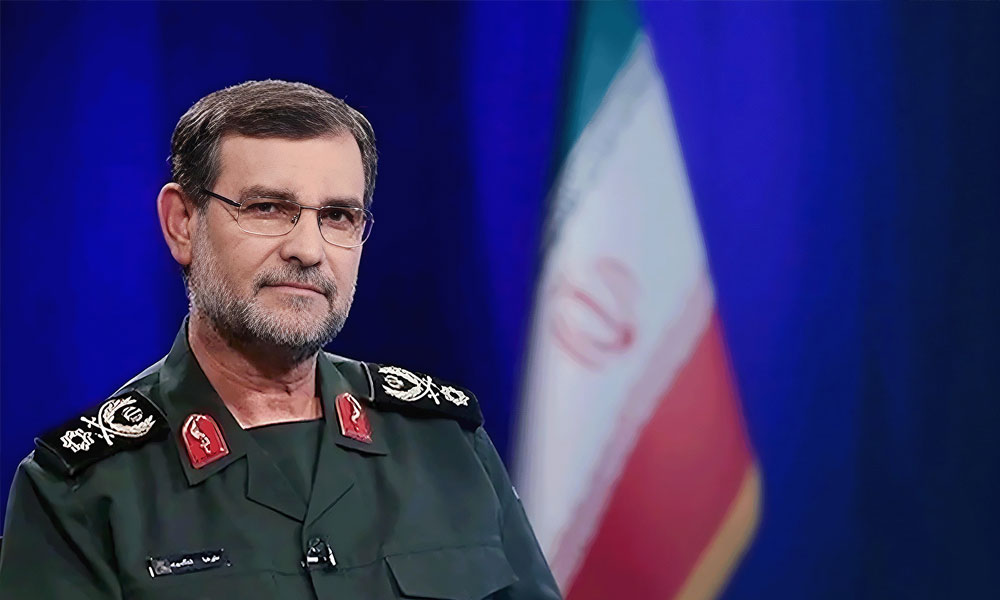 الحرس الثوري الإيراني يؤكد مقتل قائد بحريته علي رضا تنكسيري متأثرا بجراح أصيب بها