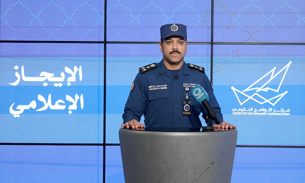 الإطفاء: التعامل مع بلاغات لسقوط شظايا وحريق مبنى سكني منذ منتصف الليل