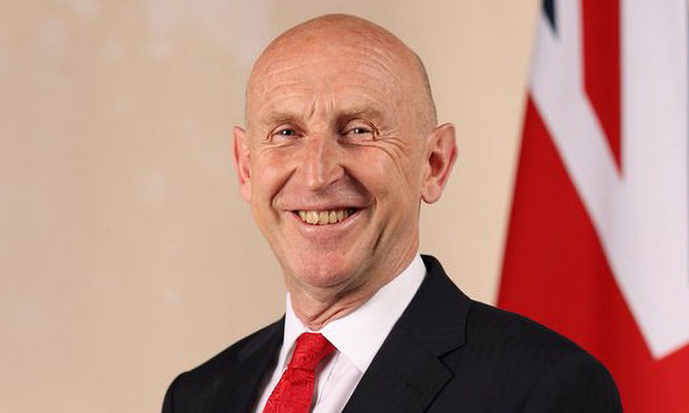 وزير الدفاع البريطاني يؤكد أن بلاده ستوفر كافة مواردها لحماية سماء الدول الخليجية