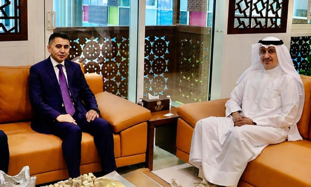 وزير التجارة يبحث مع سفير أوزبكستان تعزيز الأمن الغذائي وتطوير العلاقات الاقتصادية