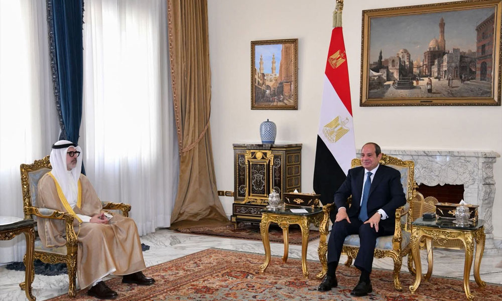 الرئيس المصري يؤكد مجددا رفض مصر لأي اعتداء على دولة الكويت