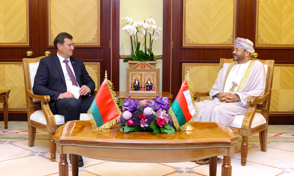 سلطنة عمان وبيلاروسيا تؤكدان أهمية خفض التصعيد بالمنطقة ووقف الأعمال العسكرية. ضرورة الالتزام بمبادئ القانون الدولي واحترام سيادة الدول والدفع بالحلول السلمية عبر الحوار والدبلوماسية 