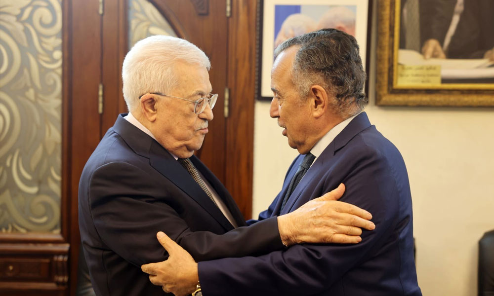 أمين الجامعة العربية يلتقي الرئيس الفلسطيني بالأردن بعد منع الاحتلال دخوله للأراضي الفلسطينية