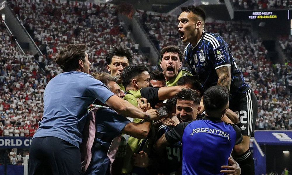 مونديال 2026: الأرجنتين تقلب الطاولة على إنكلترا 2-1 وتلاقي إسبانيا في النهائي