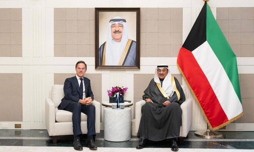 ممثل سمو أمير البلاد سمو ولي العهد يستقبل في نيويورك الأمين العام لحلف الناتو