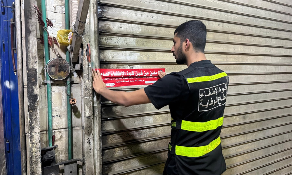 الإطفاء: إغلاق وإنذار 28 منشأة مخالفة في حملة تفتيش بمنطقة الشويخ الصناعية