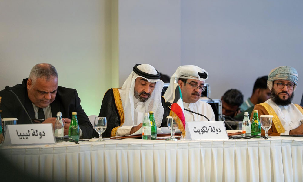 دولة الكويت تستعرض تجربتها الرقمية في منظومة التفتيش القضائي خلال اجتماع عربي بسلطنة عمان