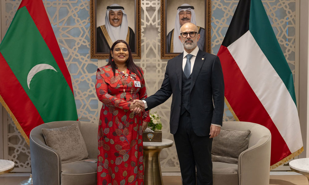 وزير الخارجية يبحث مع وزيرة خارجية المالديف آخر المستجدات الإقليمية والدولية