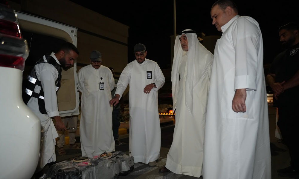 “الداخلية” تحبط تهريب نحو 47 كيلوغراما من الشبو و45 لترا من سائل الشبو الخام عبر منفذ العبدلي