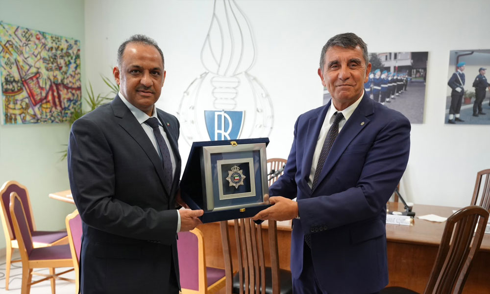 وكيل وزارة الداخلية يبحث ومسؤول إيطالي تعزيز التعاون وتبادل الخبرات بمجال إدارة المؤسسات الإصلاحية