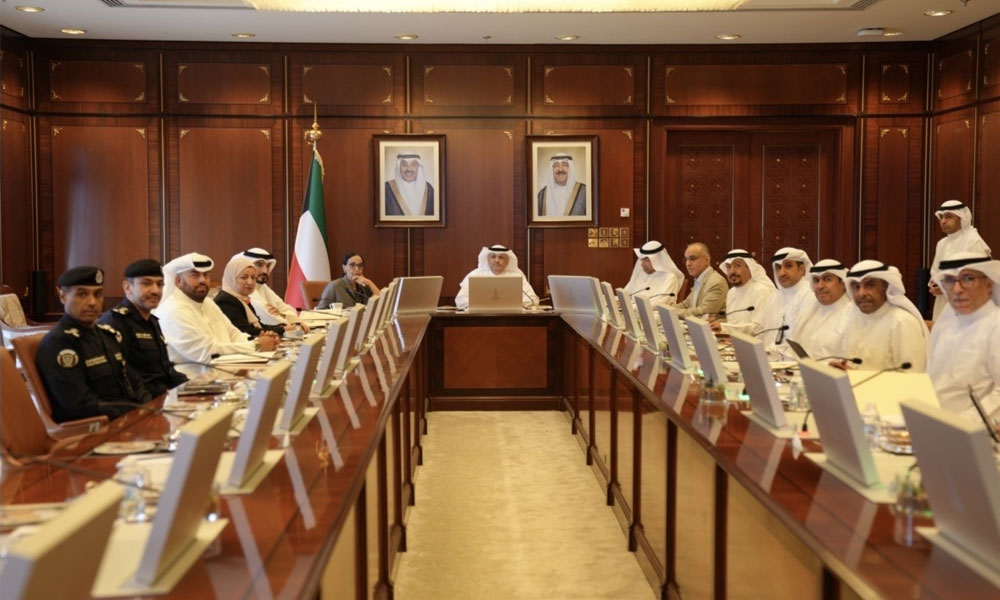 لجنة الاحتفالات الوطنية تعقد اجتماعها برئاسة وزير الإعلام بالوكالة وتبحث الاستعدادات المبكرة للاحتفال بالأعياد الوطنية