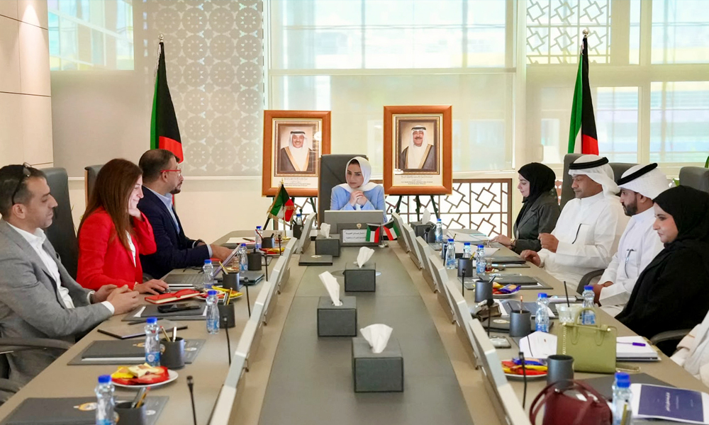 وزيرة الشؤون تؤكد أهمية الحلول التقنية لتطوير خدمات حماية الأسرة