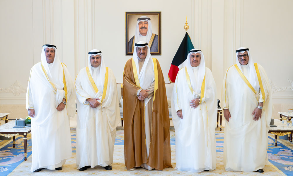 سمو ولي العهد يستقبل رئيس المجلس الأعلى للقضاء ونائب رئيس محكمة التمييز ورئيس محكمة الاستئناف