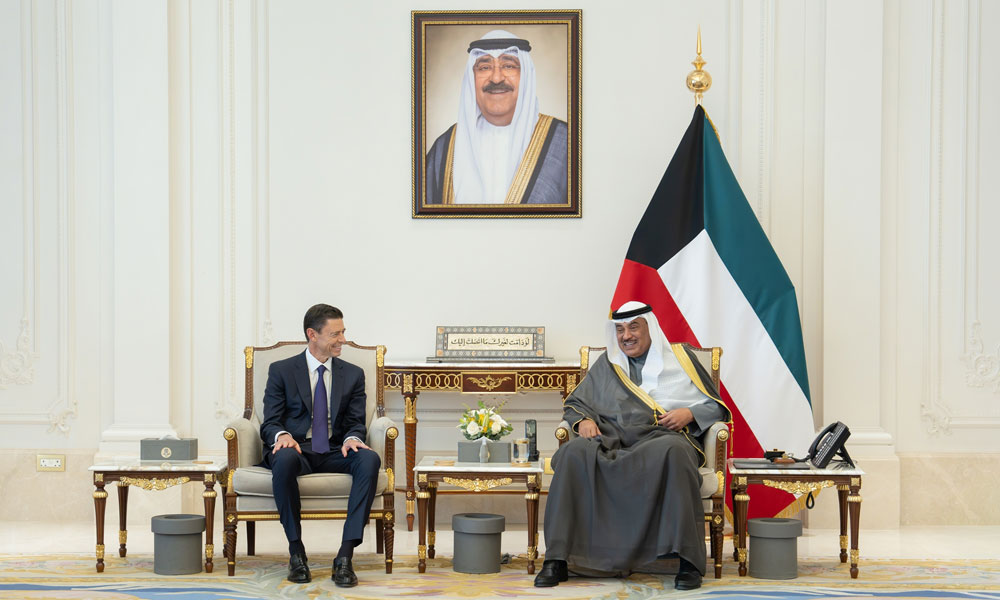 سمو ولي العهد يستقبل سكوت الرئيس التنفيذي المشارك في شركة كي كي آر