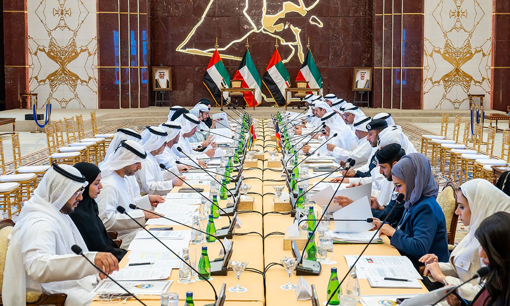 اللجنة القنصلية الكويتية – الإماراتية تبحث تعزيز التعاون وتطوير آليات التنسيق المشترك