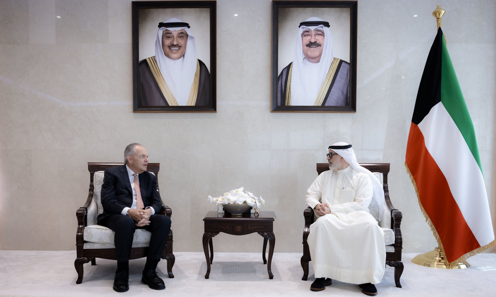 وزير الخارجية يستقبل رئيس مجلس الإدارة والرئيس التنفيذي لشركة ستيت ستريت بمناسبة زيارته للبلاد