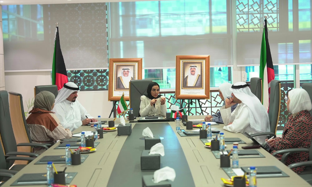 وزيرة الشؤون تؤكد أهمية تسريع خطوات التحول الرقمي وتطوير الخدمات والأنظمة الإلكترونية